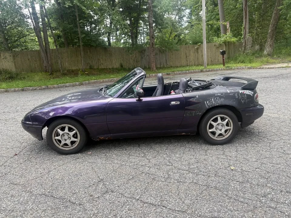 1991 Mazda NA MX-5 Miata - Image 2 of 9