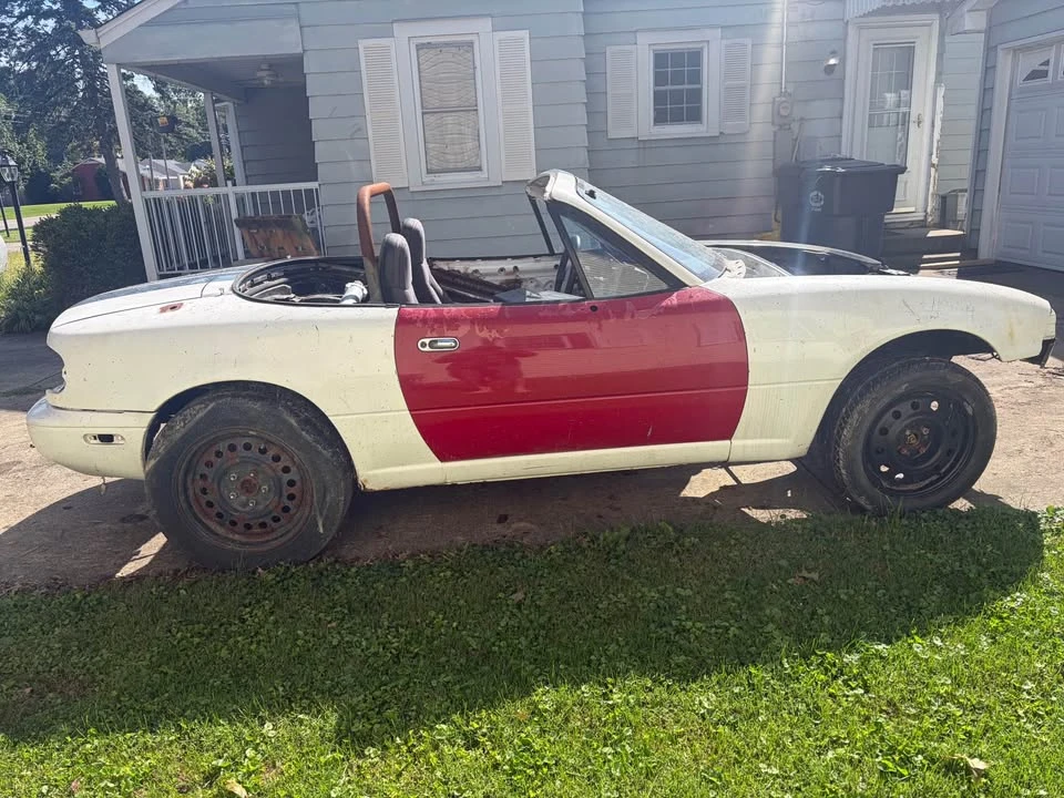1991 Mazda NA MX-5 Miata - Image 12 of 14