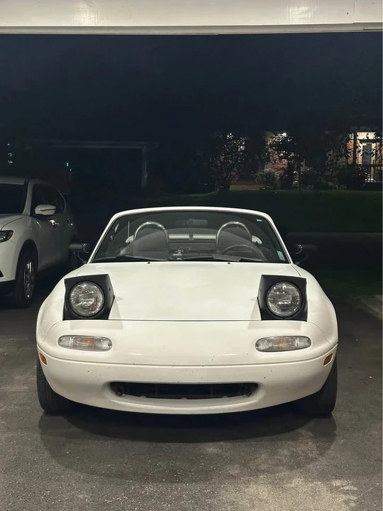1991 Mazda NA MX-5 Miata - Image 5 of 6