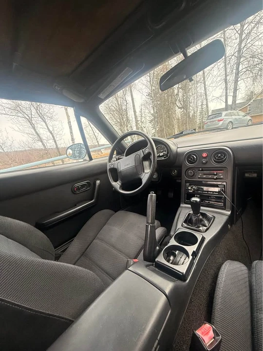 1991 Mazda NA MX-5 Miata - Image 5 of 9