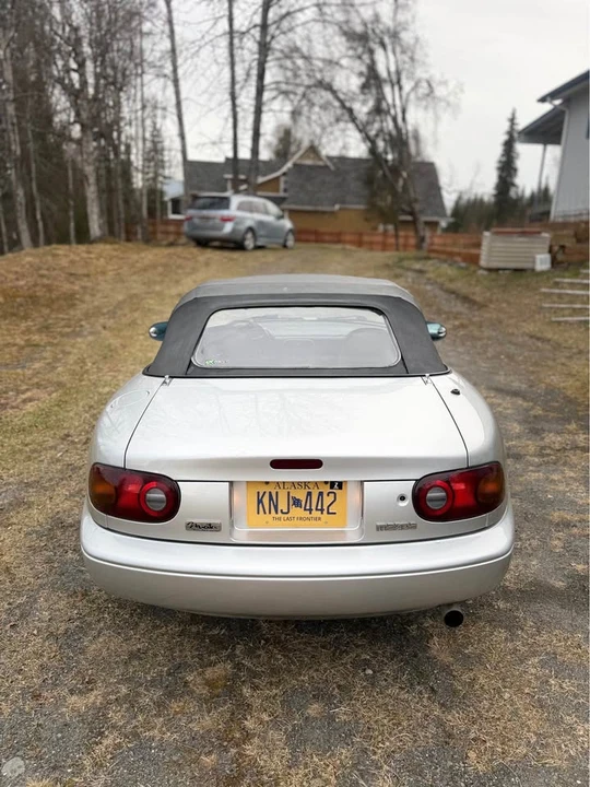 1991 Mazda NA MX-5 Miata - Image 8 of 9