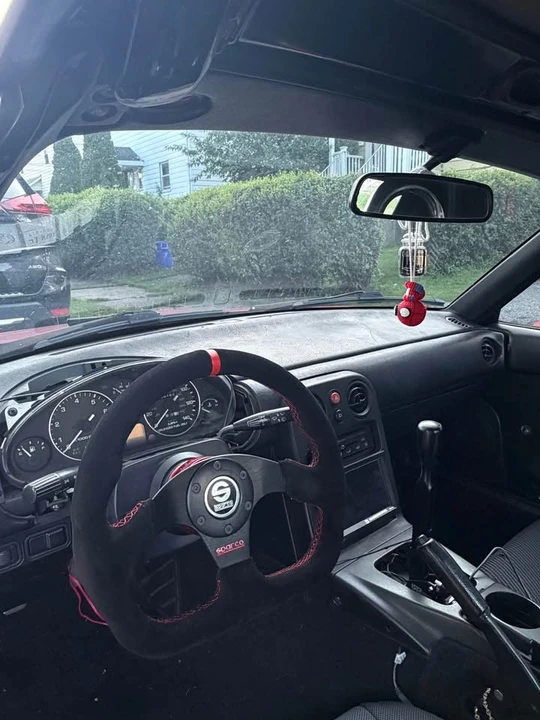 1991 Mazda NA MX-5 Miata - Image 2 of 3