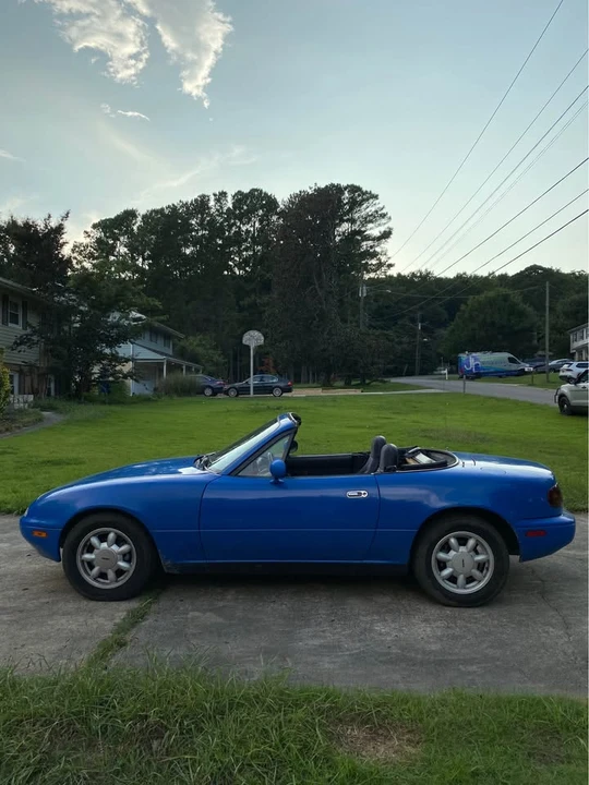 1991 Mazda NA MX-5 Miata - Image 4 of 5