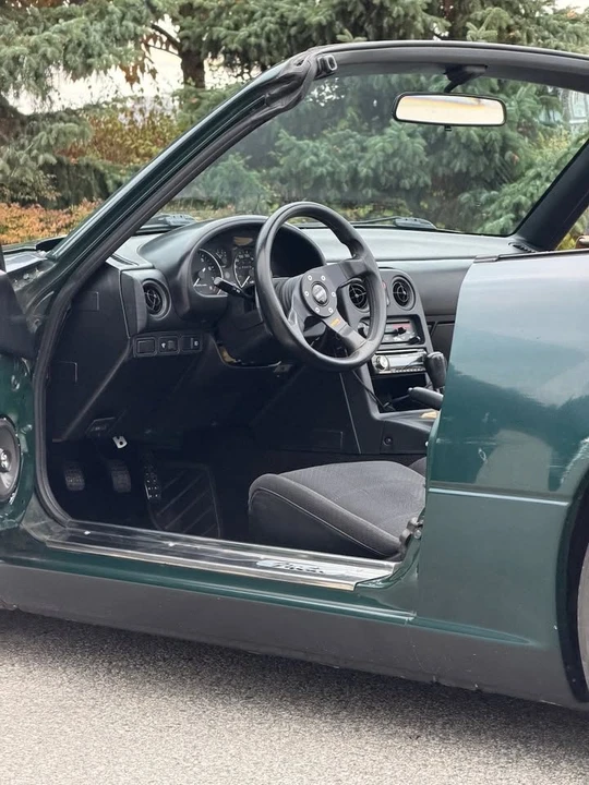 1991 Mazda NA MX-5 Miata - Image 9 of 20