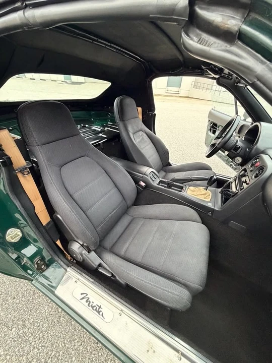 1991 Mazda NA MX-5 Miata - Image 13 of 20