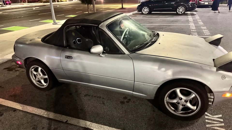 1991 Mazda NA MX-5 Miata - Image 3 of 10