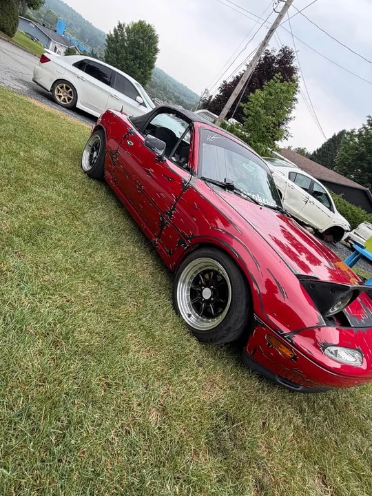 1991 Mazda NA MX-5 Miata - Image 4 of 9