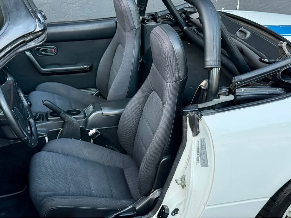 1991 Mazda NA MX-5 Miata - Image 14 of 20