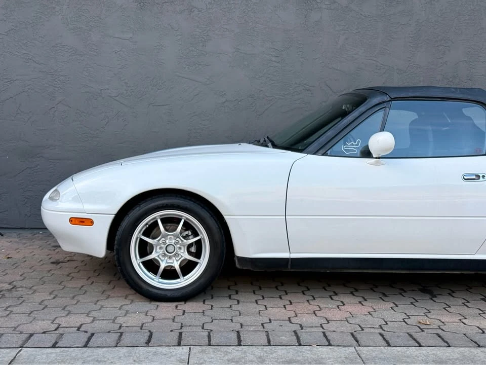 1991 Mazda NA MX-5 Miata - Image 10 of 20