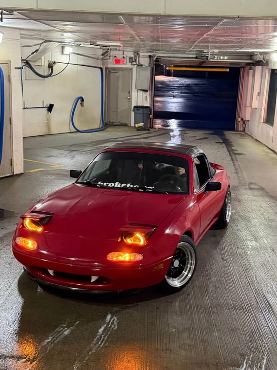 1991 Mazda NA MX-5 Miata - Image 6 of 9