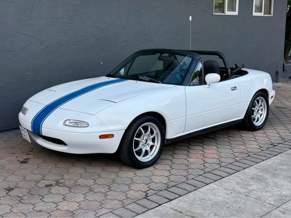 1991 Mazda NA MX-5 Miata - Image 7 of 20