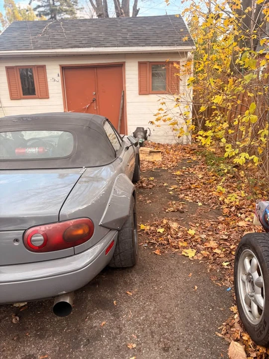 1991 Mazda NA MX-5 Miata - Image 2 of 5