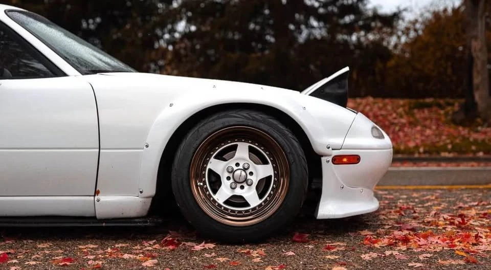 1991 Mazda NA MX-5 Miata - Image 3 of 12