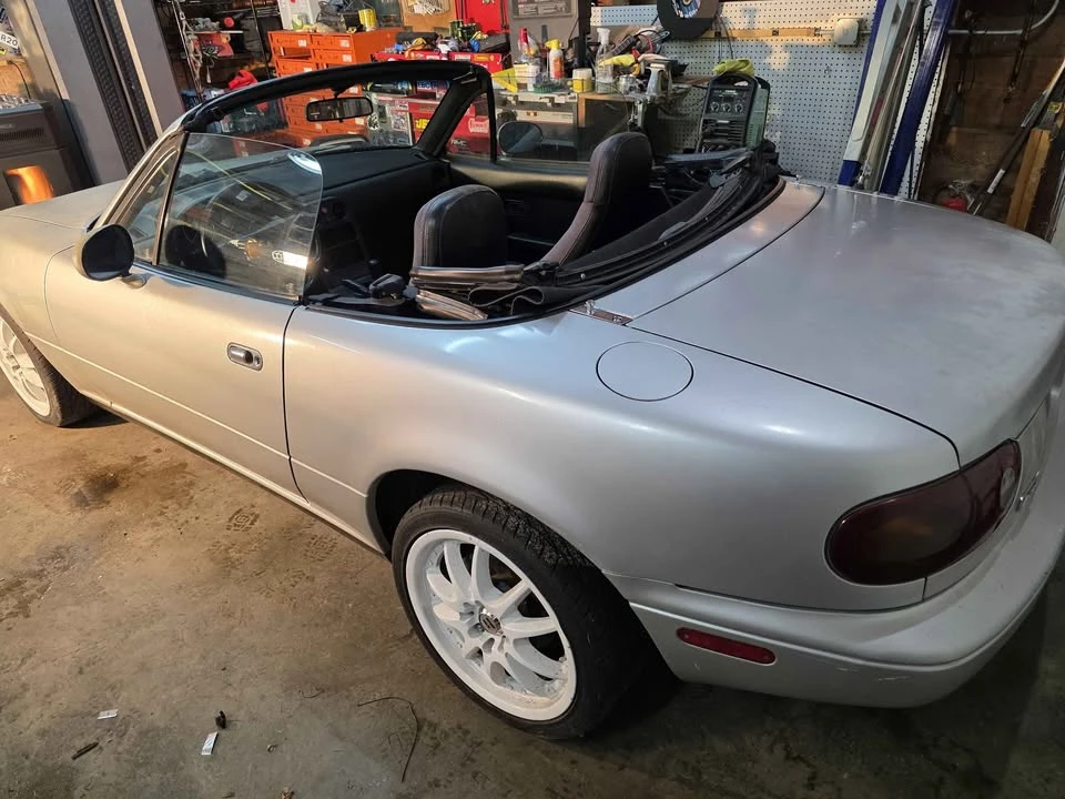 1991 Mazda NA MX-5 Miata - Image 10 of 15