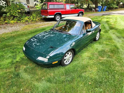 1991 Mazda MX-5 SE Convertible 2D