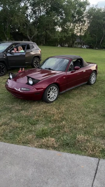 1991 Mazda NA MX-5 Miata - Image 11 of 15
