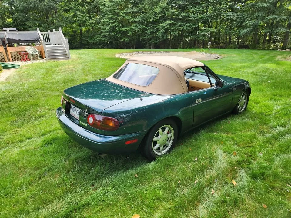 1991 Mazda NA MX-5 Miata - Image 2 of 10