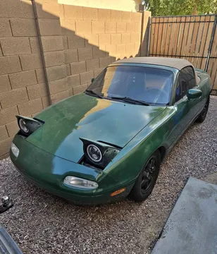 1991 Mazda MX-5 SE Convertible 2D