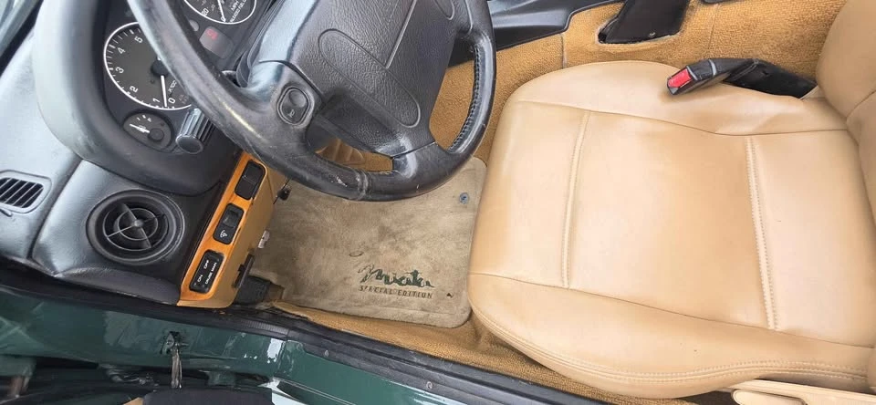 1991 Mazda NA MX-5 Miata - Image 8 of 17