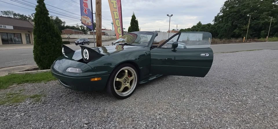 1991 Mazda NA MX-5 Miata - Image 14 of 17