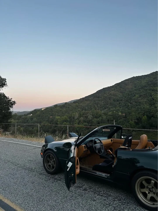 1991 Mazda NA MX-5 Miata - Image 7 of 9