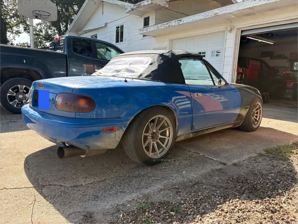 1991 Mazda NA MX-5 Miata - Image 2 of 4