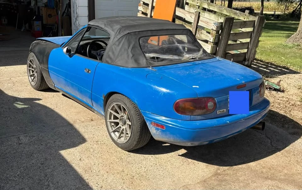 1991 Mazda NA MX-5 Miata - Image 3 of 4
