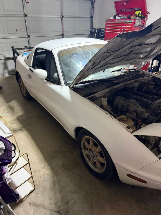 1991 Mazda NA MX-5 Miata - Image 7 of 9