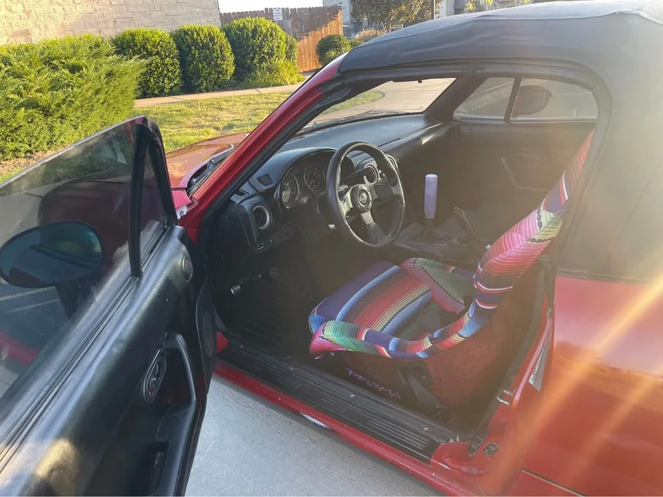 1991 Mazda NA MX-5 Miata - Image 5 of 10