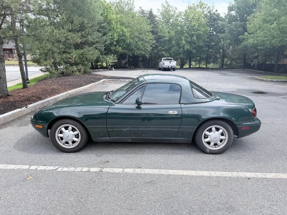 1991 Mazda NA MX-5 Miata - Image 4 of 15