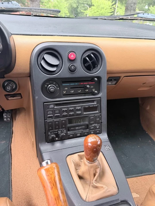 1991 Mazda NA MX-5 Miata - Image 12 of 15