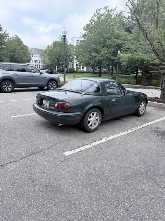 1991 Mazda NA MX-5 Miata - Image 8 of 15