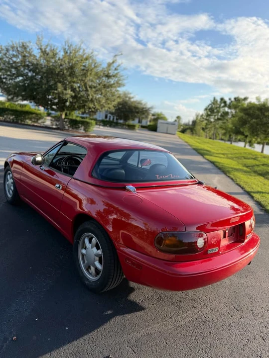 1991 Mazda NA MX-5 Miata - Image 5 of 20