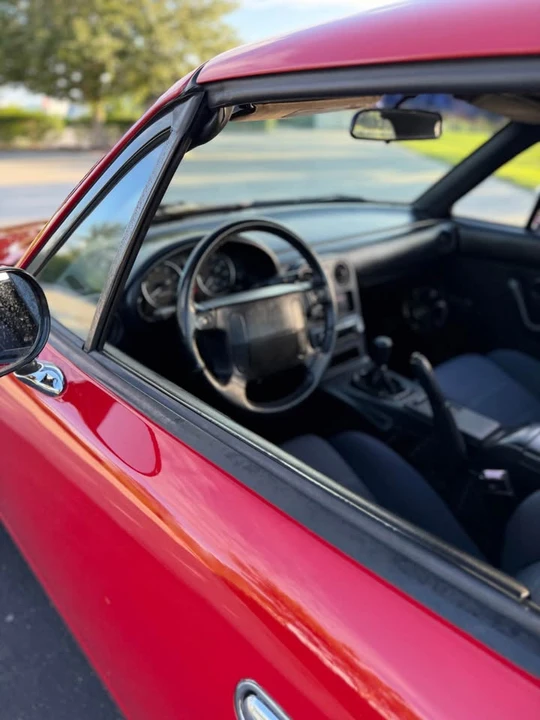 1991 Mazda NA MX-5 Miata - Image 10 of 20