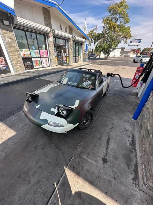 1991 Mazda NA MX-5 Miata - Image 10 of 11