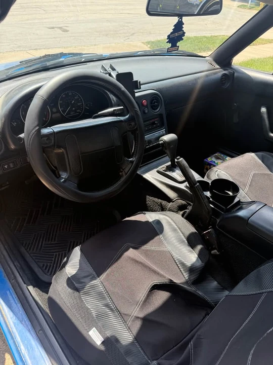 1991 Mazda NA MX-5 Miata - Image 8 of 10
