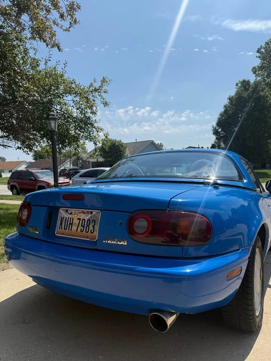 1991 Mazda NA MX-5 Miata - Image 4 of 10