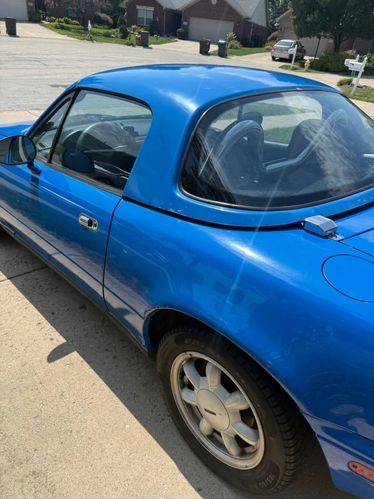 1991 Mazda NA MX-5 Miata - Image 3 of 10
