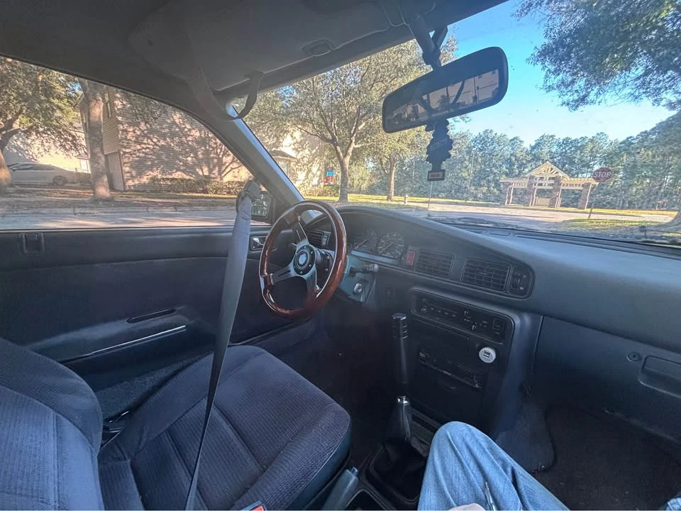 1991 Mazda MX-6 1st Gen - Image 9 of 11
