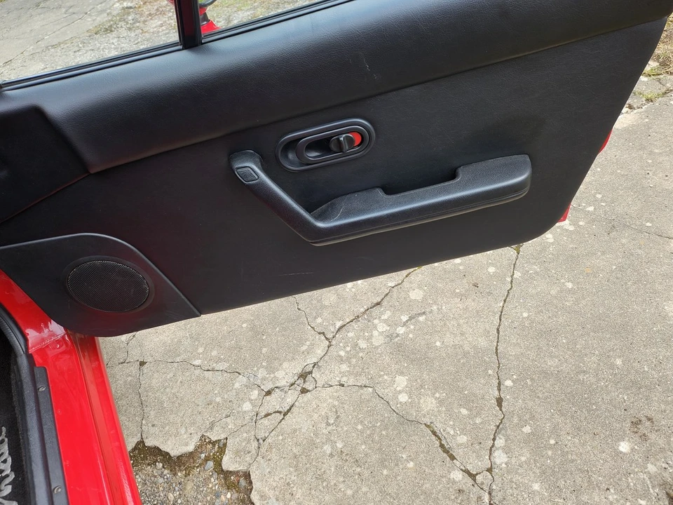 1991 Mazda NA MX-5 Miata - Image 29 of 30