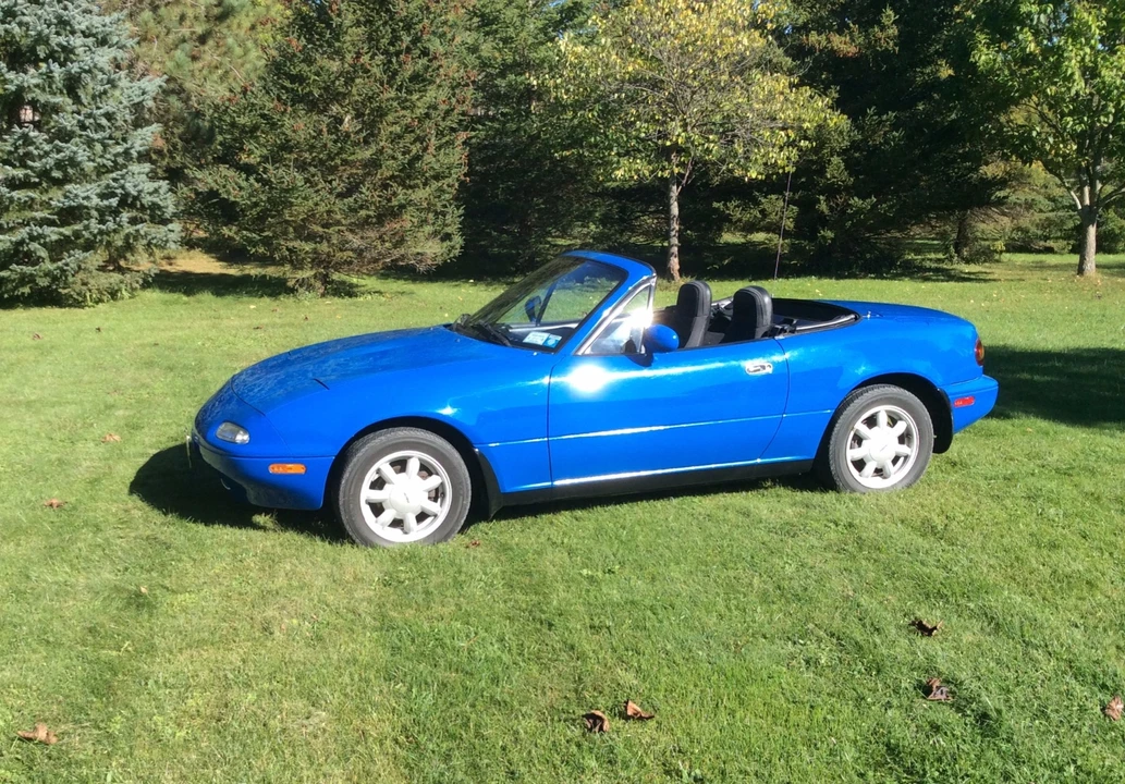1991 Mazda NA MX-5 Miata - Image 2 of 31