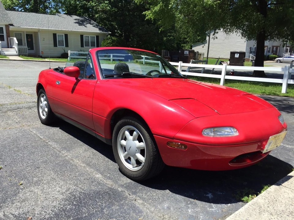 1991 Mazda NA MX-5 Miata - Image 2 of 31