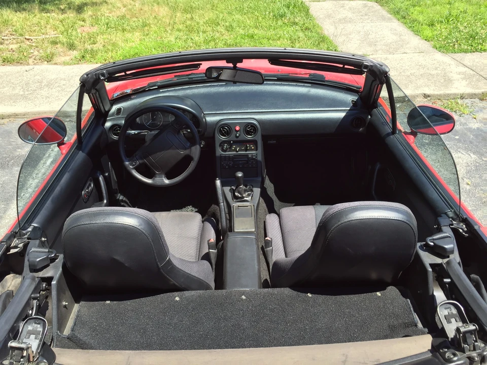 1991 Mazda NA MX-5 Miata - Image 30 of 31