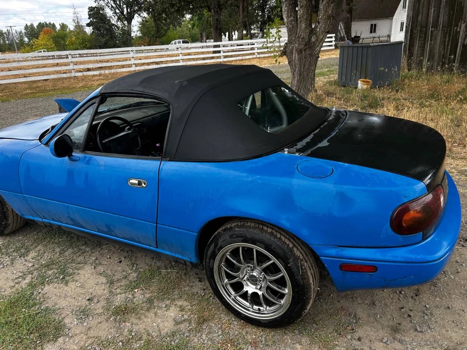1991 Mazda NA MX-5 Miata - Image 4 of 10