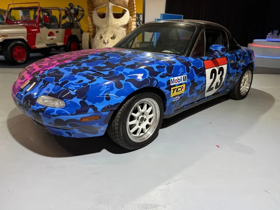 1991 Mazda NA MX-5 Miata - Image 6 of 10