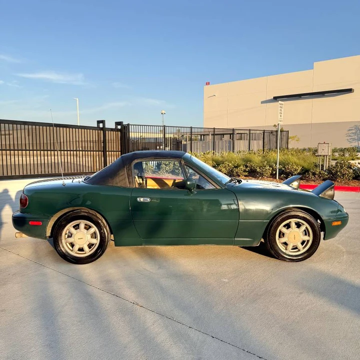 1991 Mazda NA MX-5 Miata - Image 4 of 20