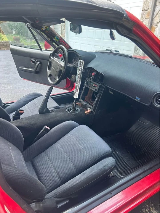 1991 Mazda NA MX-5 Miata - Image 8 of 18