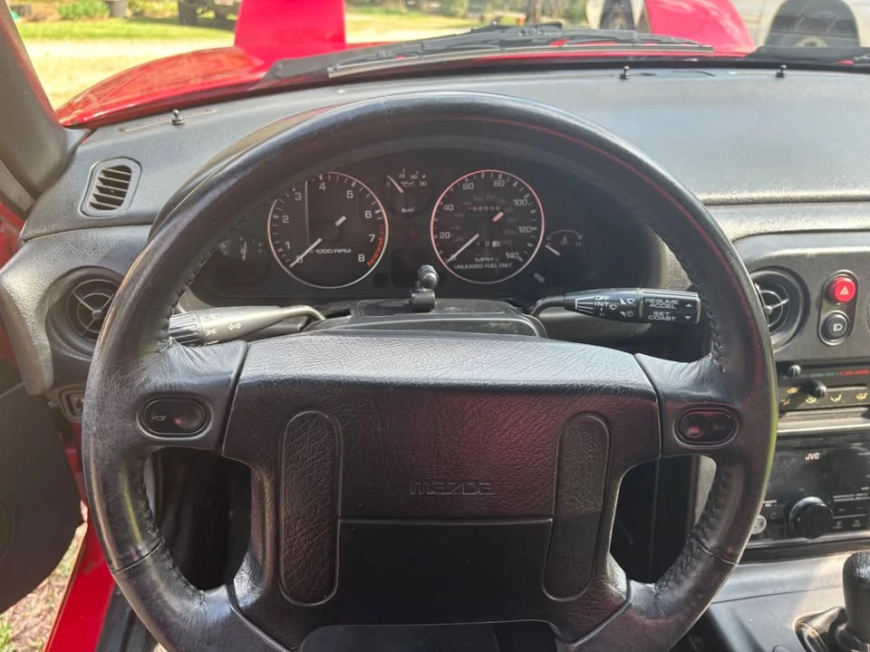 1991 Mazda NA MX-5 Miata - Image 9 of 14