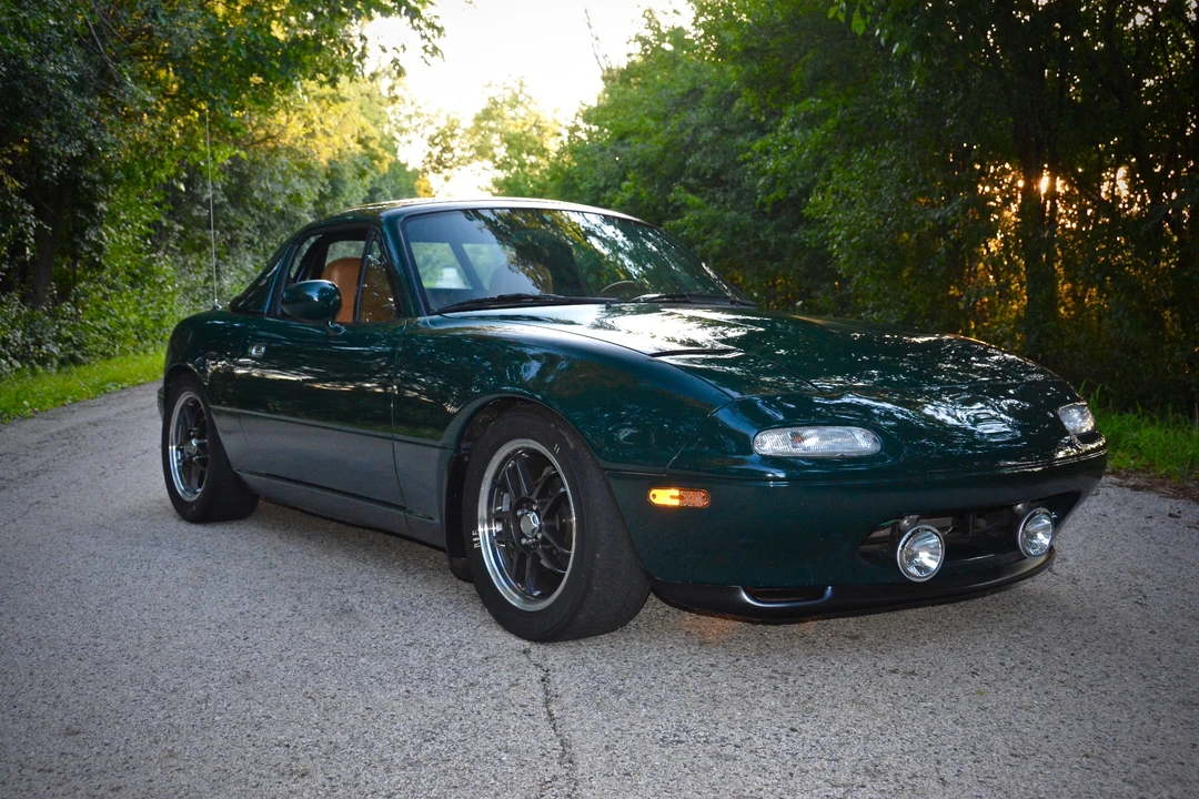 1991 Mazda NA MX-5 Miata - Image 2 of 31