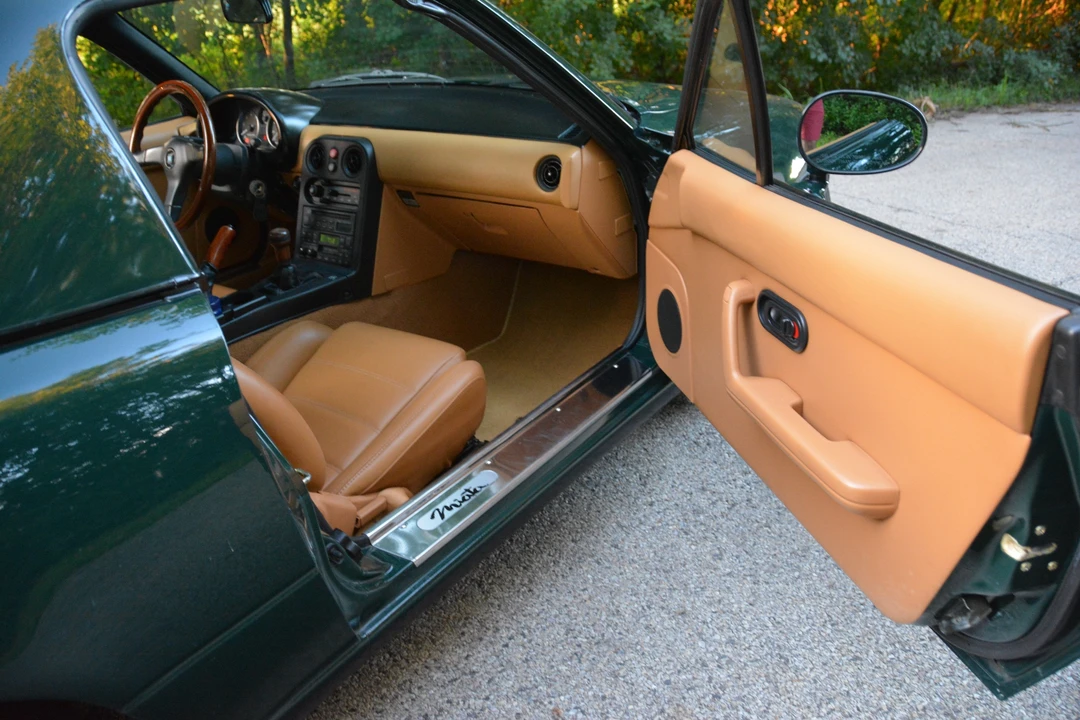 1991 Mazda NA MX-5 Miata - Image 23 of 31